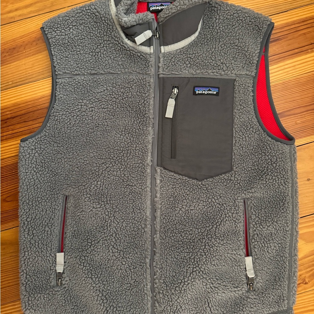 Men's Patagonia, fleece vest, size medium
